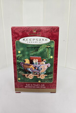 Hallmark Keepsake Safe in Noah's Ark Ornament - 2000