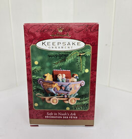 Hallmark Keepsake Safe in Noah's Ark Ornament - 2000