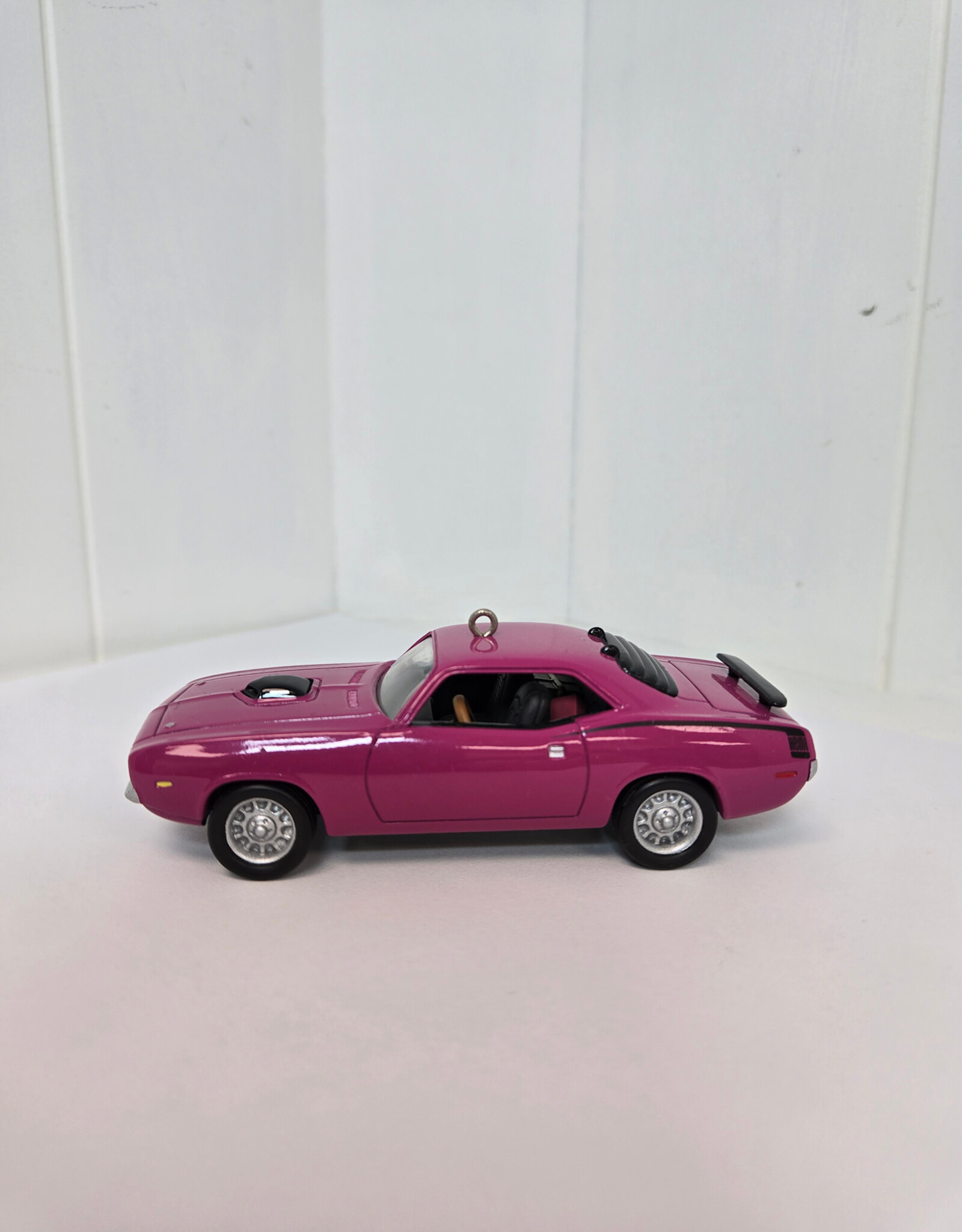 Hallmark Keepsake  1970 Plymouth Hemi Cuda - no box
