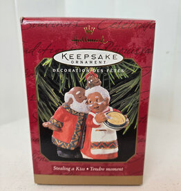 Hallmark Keepsake Stealing a Kiss Ornament - 1997