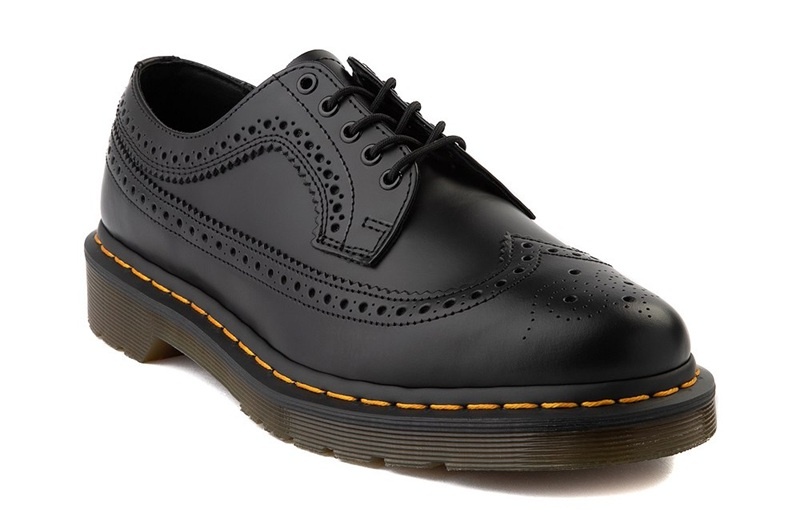 Dr Martens 3989 Brogue Black Wing Tip 22210001 - Chester Boot Shop