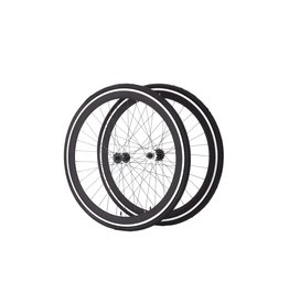 Moose - Wheelset 700 fixed black, tires and cog include
