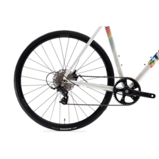 State Bicycle Co. State Bicycle Undefeated Freins Disque Blanc/Tie-Dye, Vélo de Route