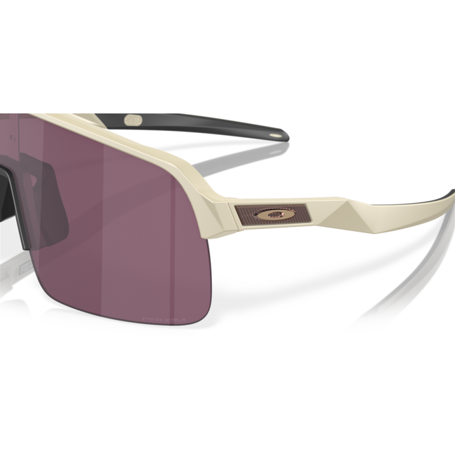 OAKLEY Oakley Sutro Lite / Matte Sand / Prizm Road black lenses