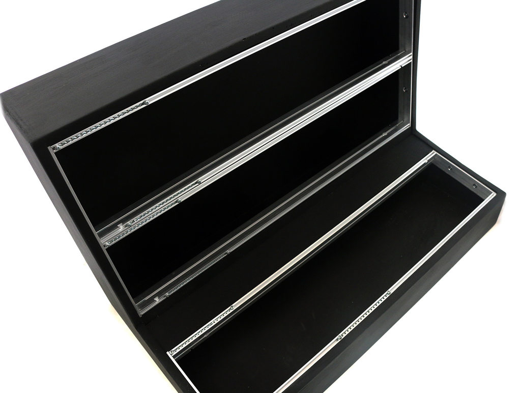 Control Voltage cvThree104, Eurorack Case, Black