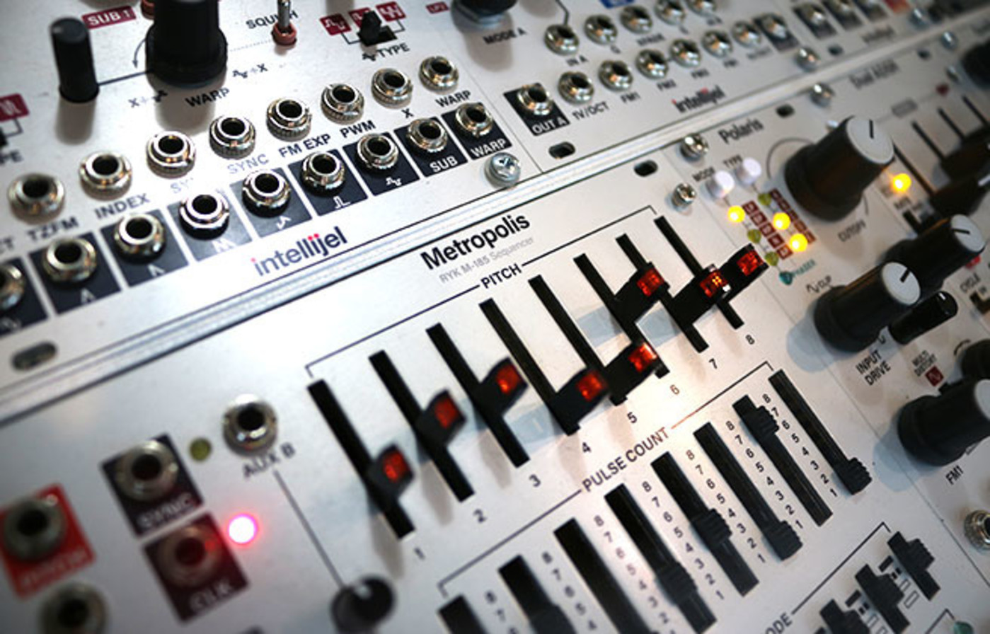 Basic Synth 5 Keyboards & Sequencers Control Voltage