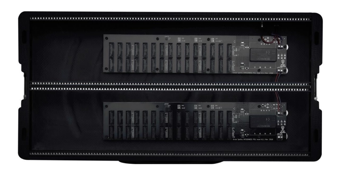 Erica Synths Carbon Fiber Travel Case 2x104hp