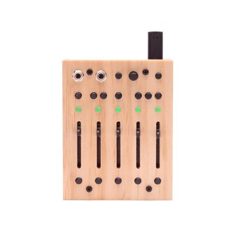 Critter & Guitari 5 Moons