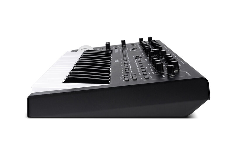 Moog Messenger