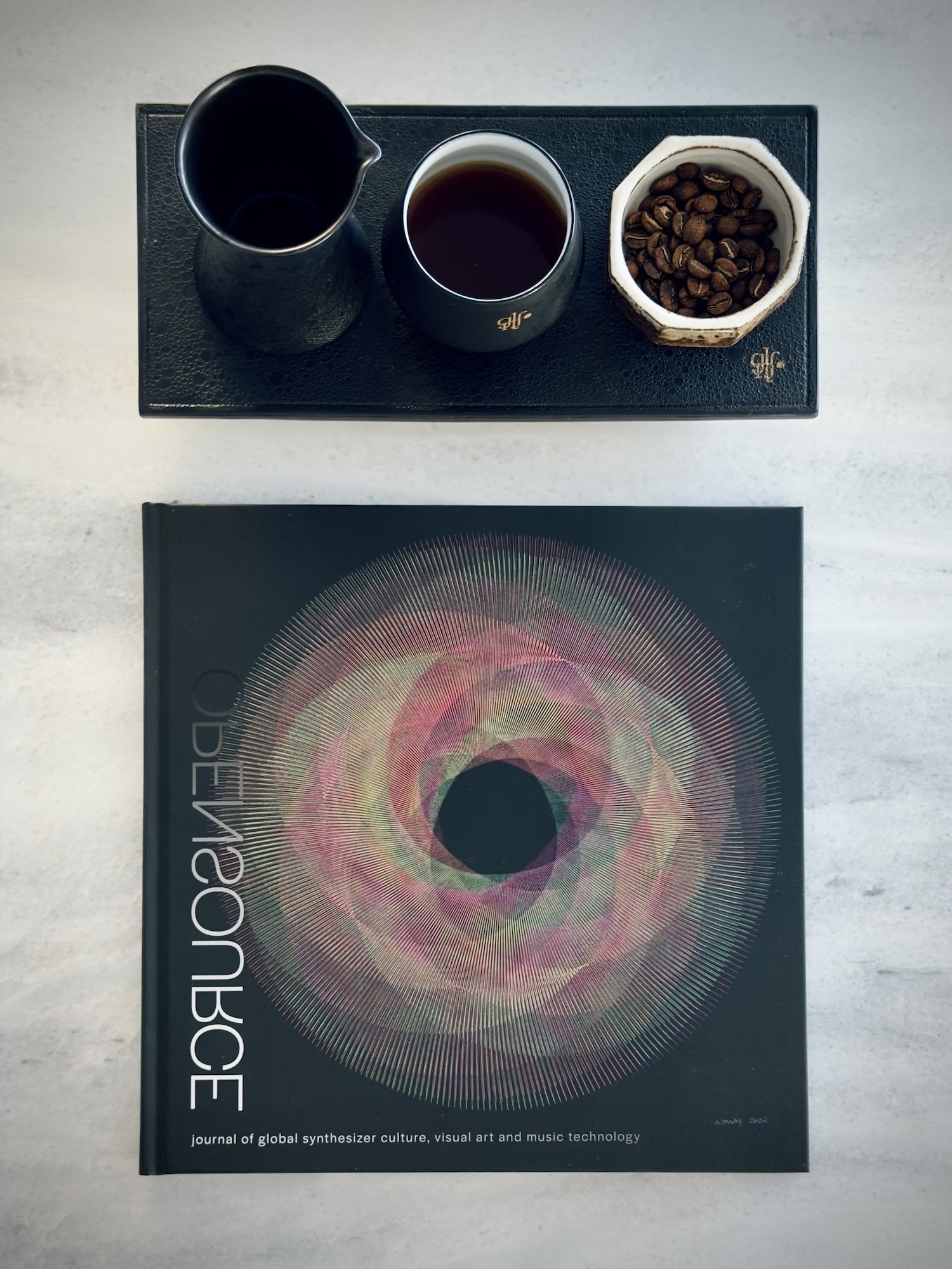 Open Source Magazine OS02, BLACK