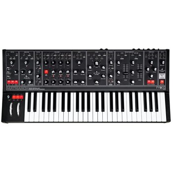 Moog Matriarch Dark