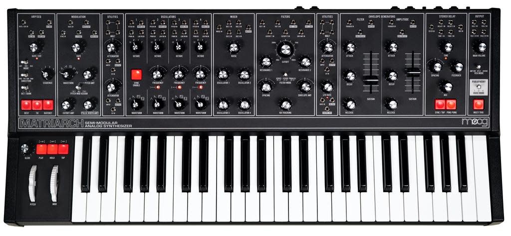 Moog Matriarch Dark