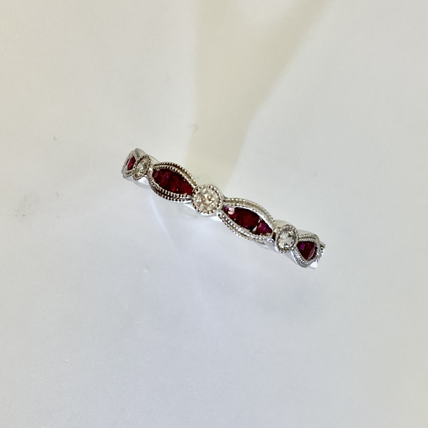 18 Kt W G Ladies Dia .18/Ruby .45 Ctw Ring #6.75