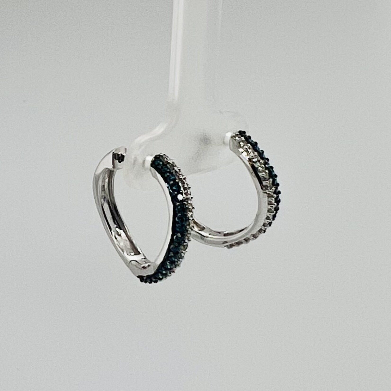 10 Kt WG Round Cut Diamond .75 Ctw Hoop Earrings