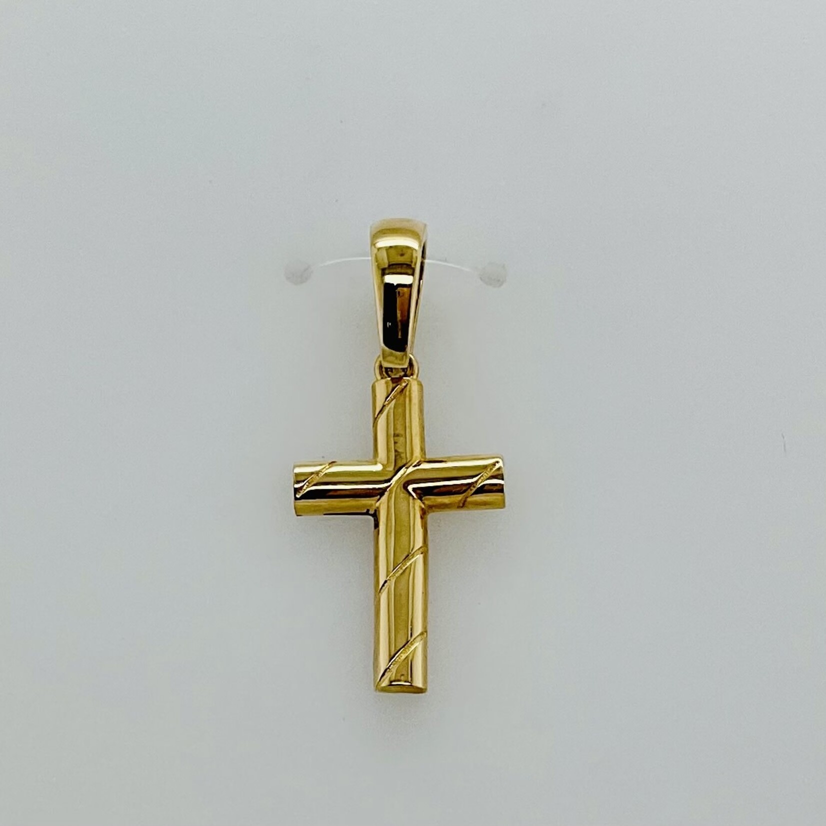 14 Kt Yellow Gold Cross