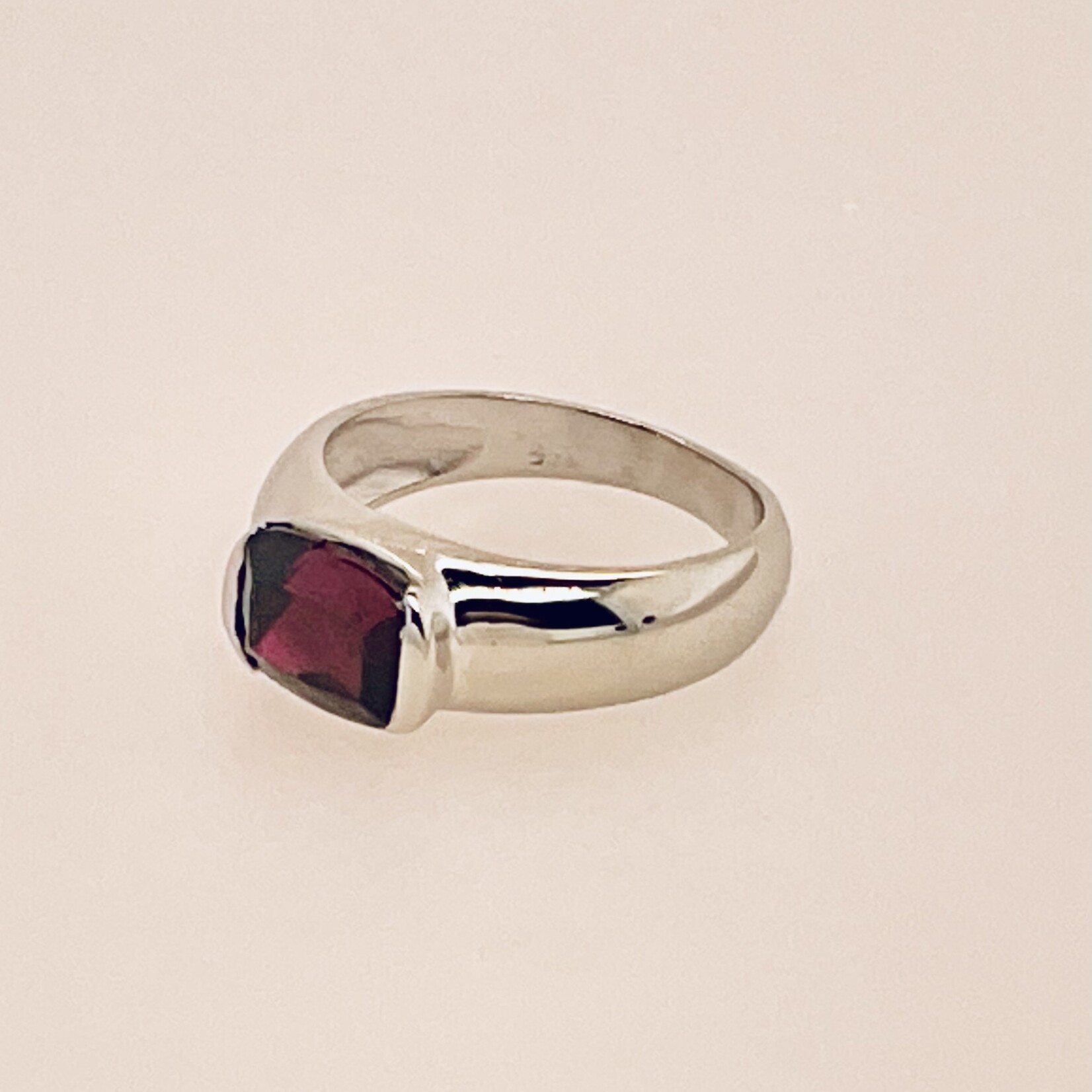 Silver Garnet Ladies Fashion Ring #7.5