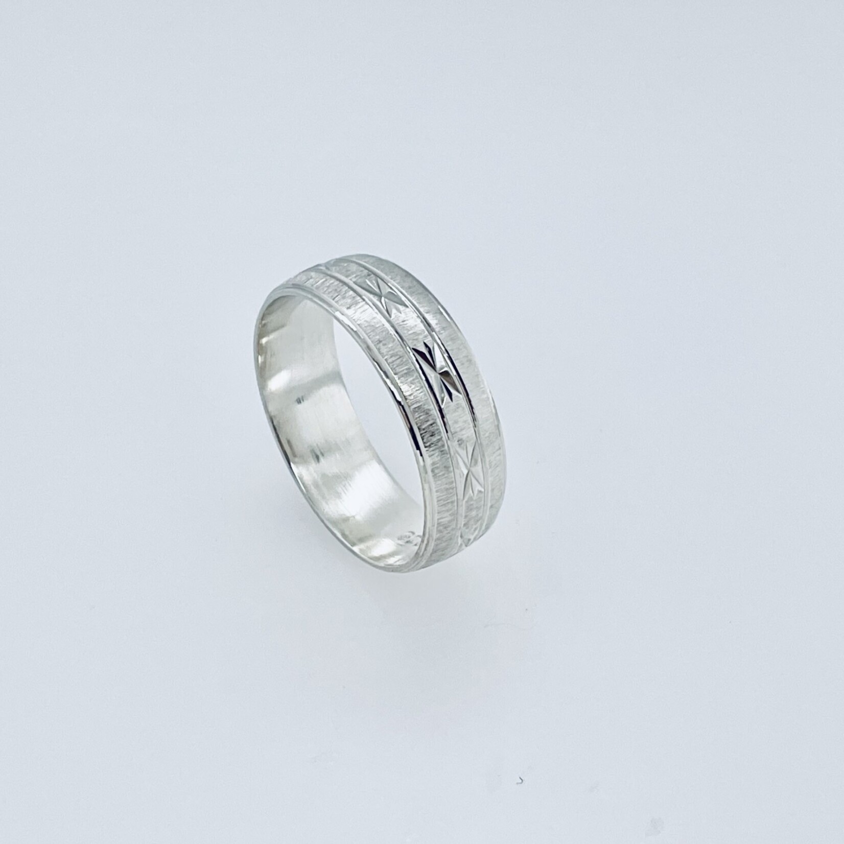 Sterling Silver Diamond Cut Ring #9