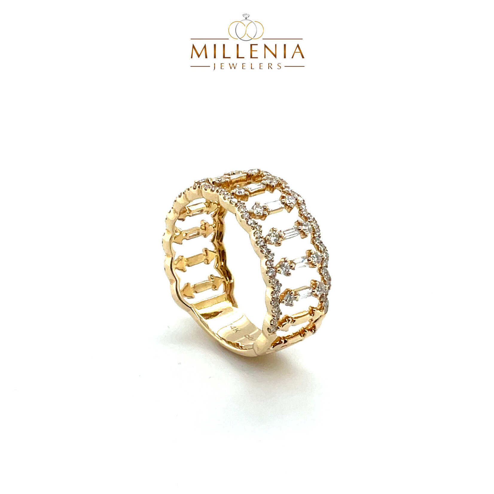 14K Arrow Diamond Band Size 7