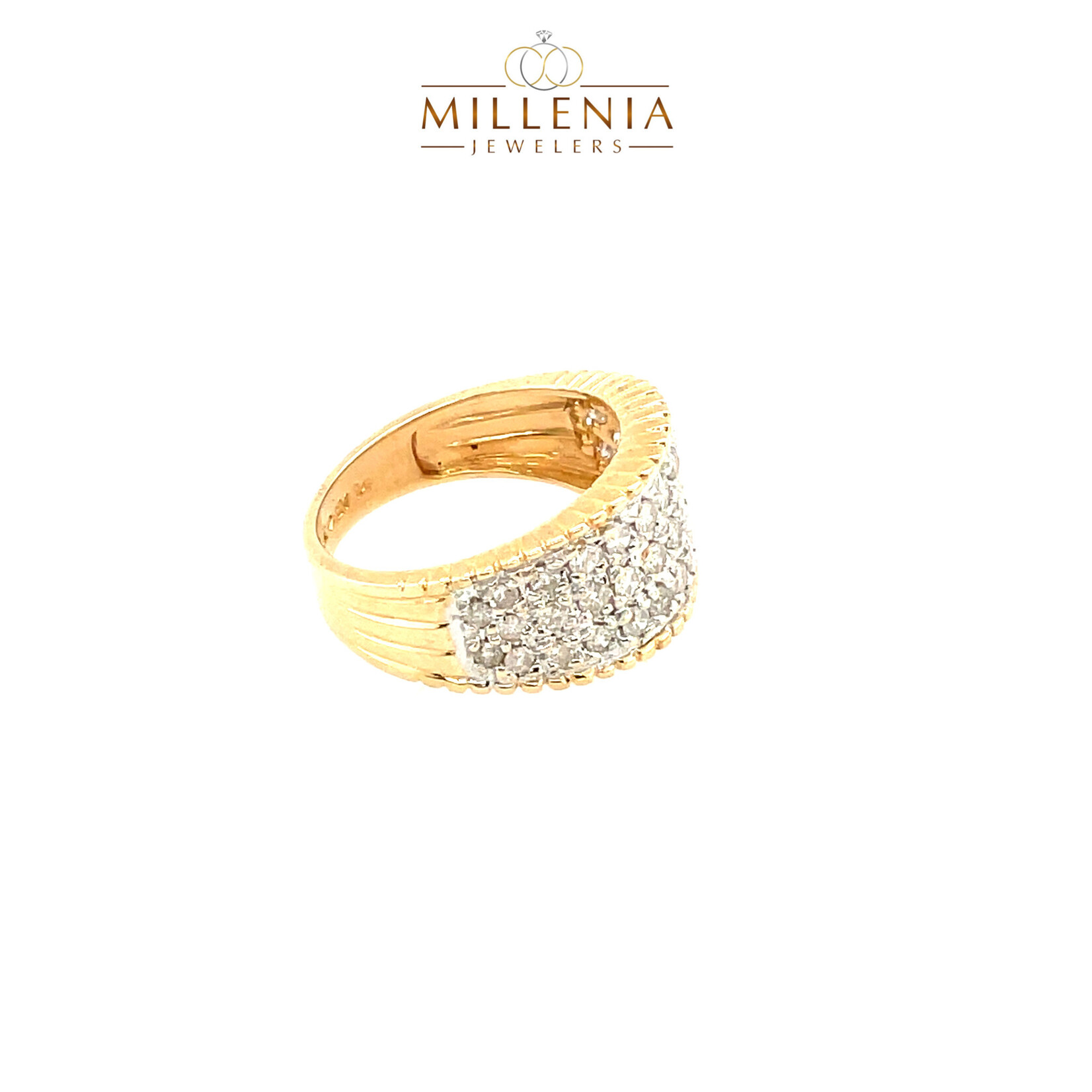 14KY Ladies Diamond Pave Ring, Size 7.5