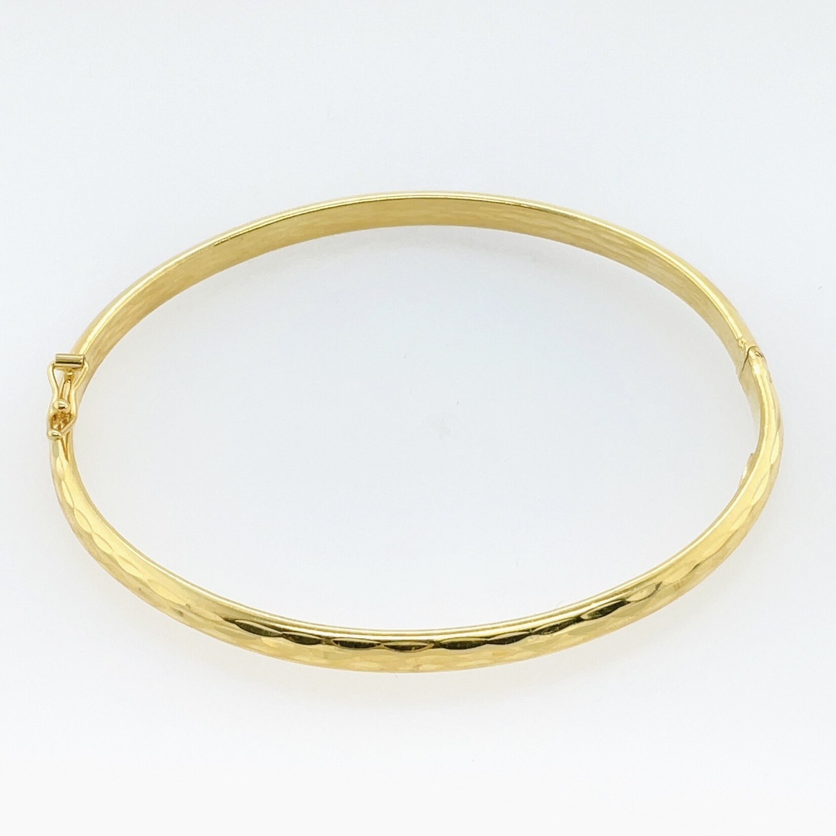 14KY Bangle Bracelet