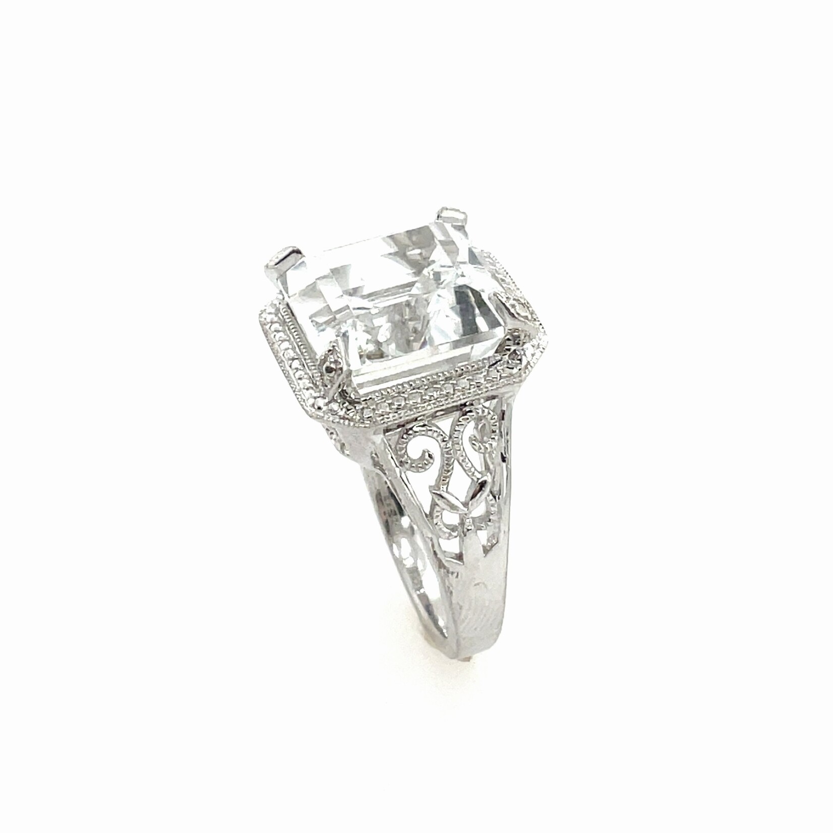 Cubic Zirconia Ring / Silver/2.5mm/7.3 Gr Size 7