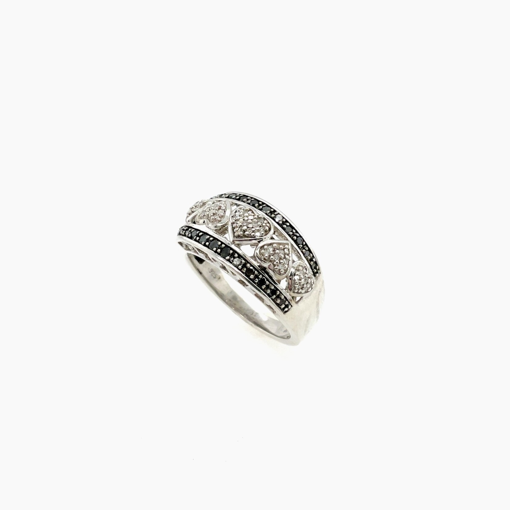 Diamond Hearts Ring, Size 7