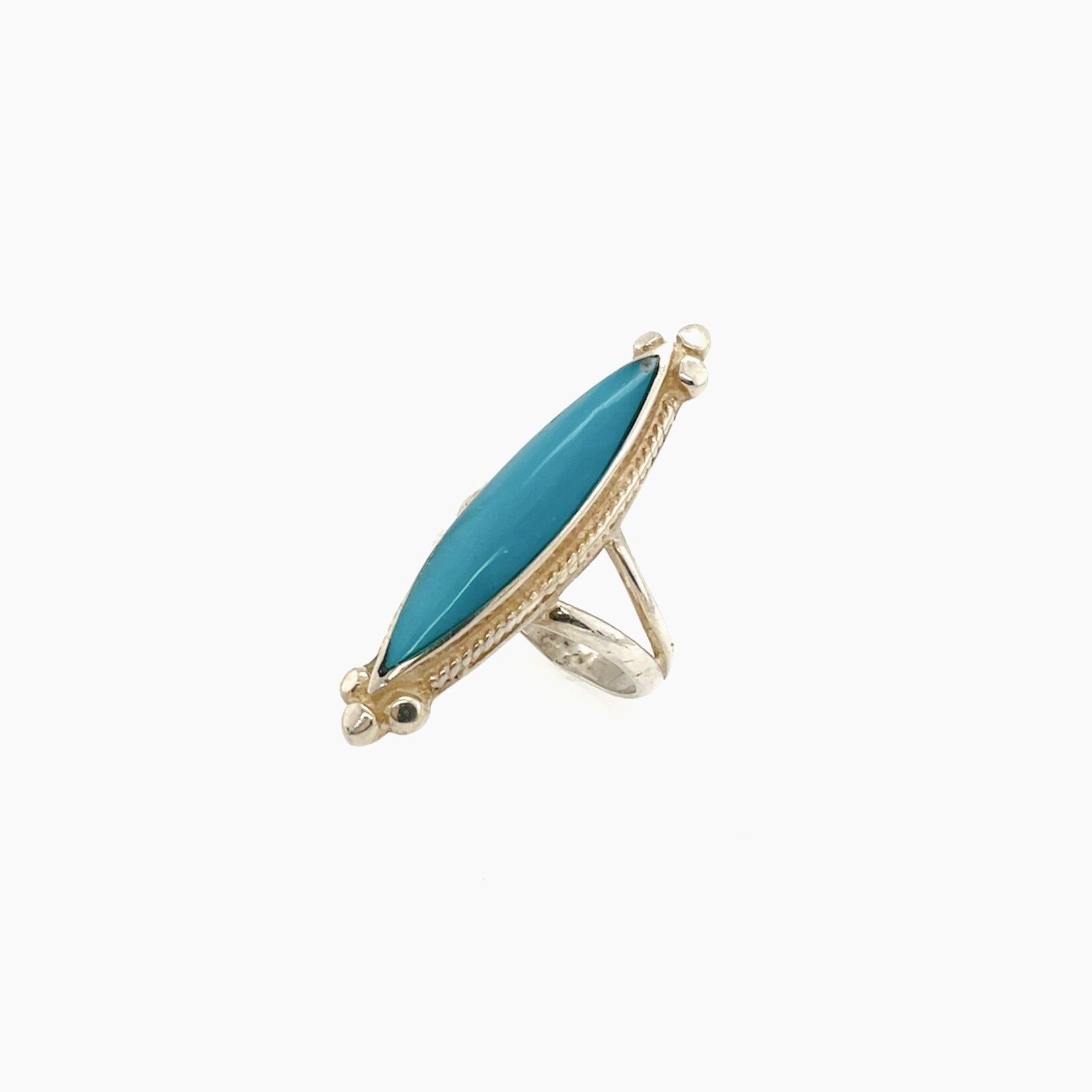 Ladies Turquoise Fashion Ring Size 5.5