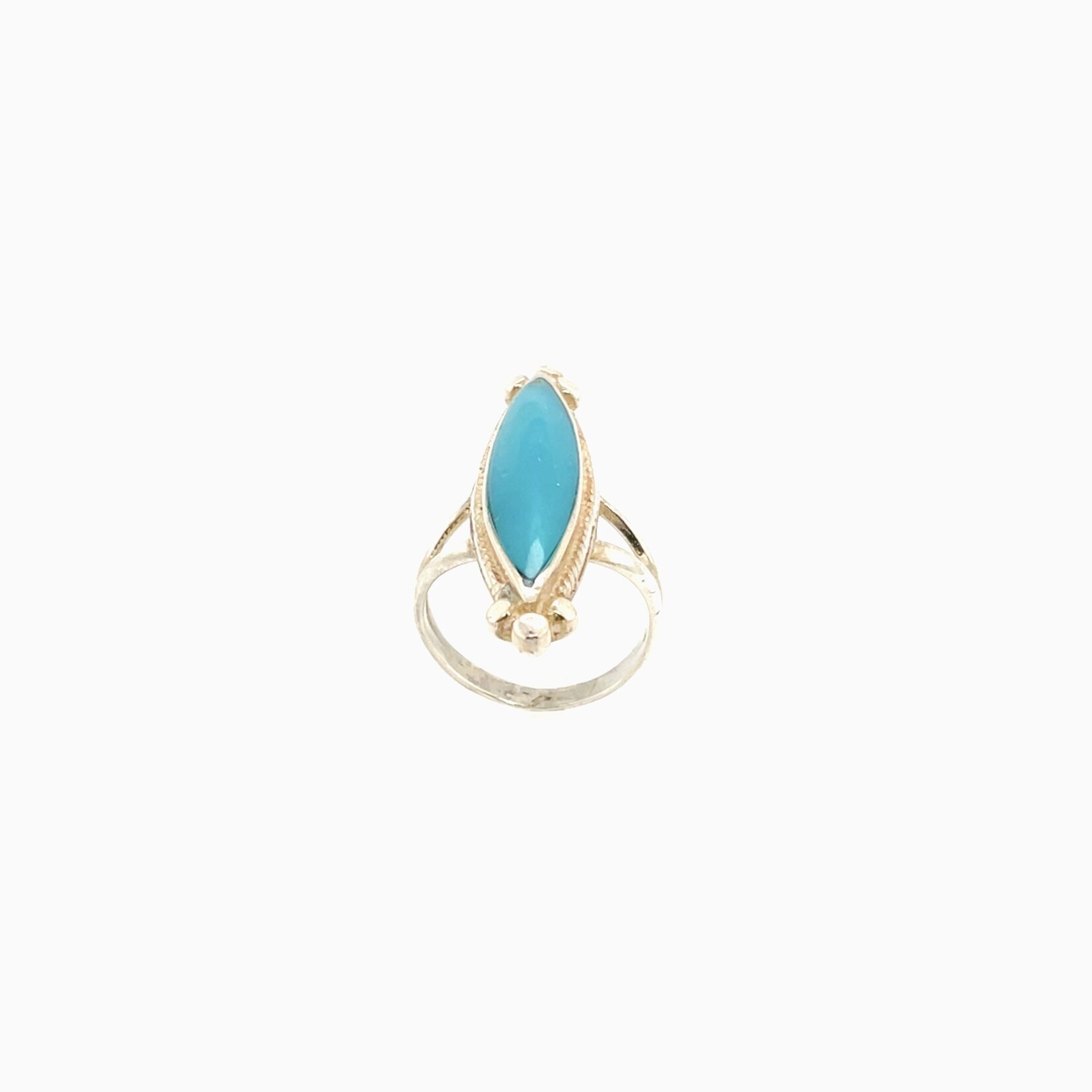 Ladies Turquoise Fashion Ring Size 5.5