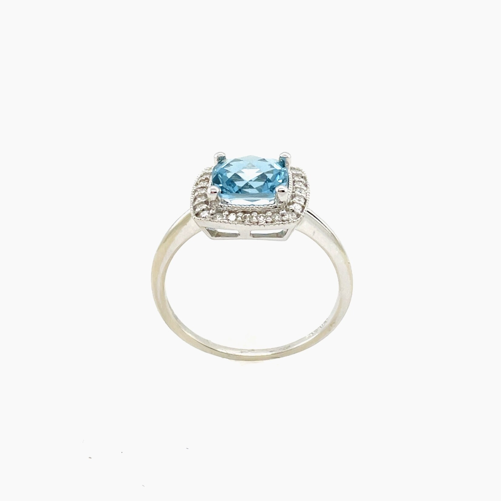 10K Ladies Blue Topaz  Ring Size 6.5