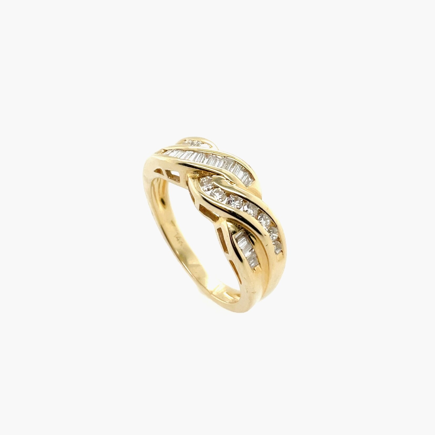 14K Ladies Yellow Gold Size 10