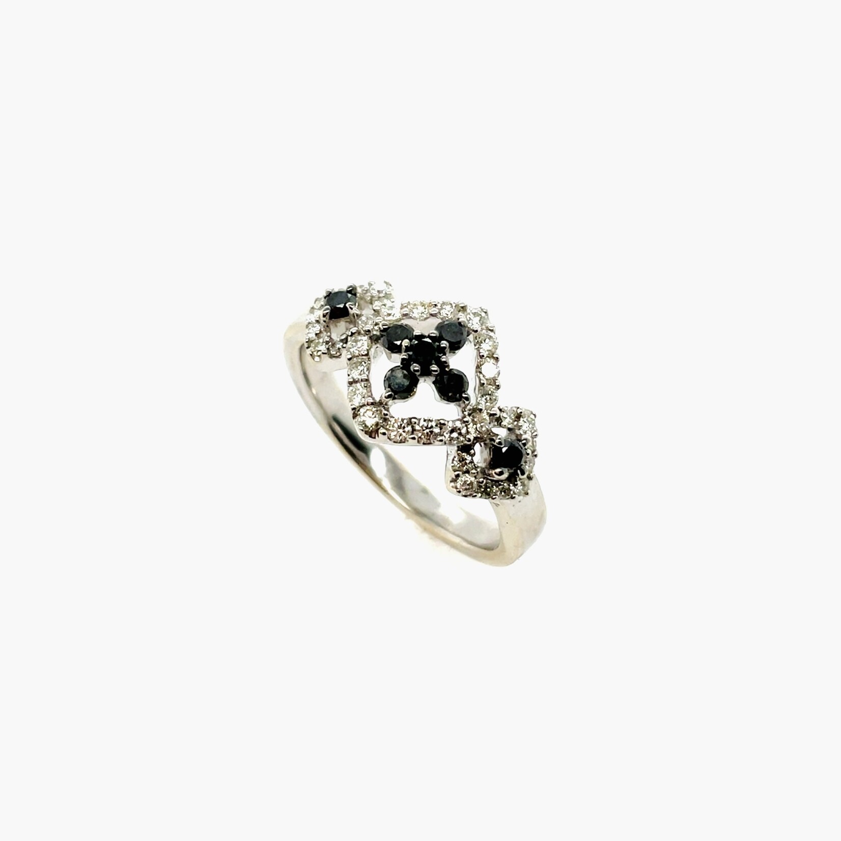 14K Black/White Diamond Ring, Size 6