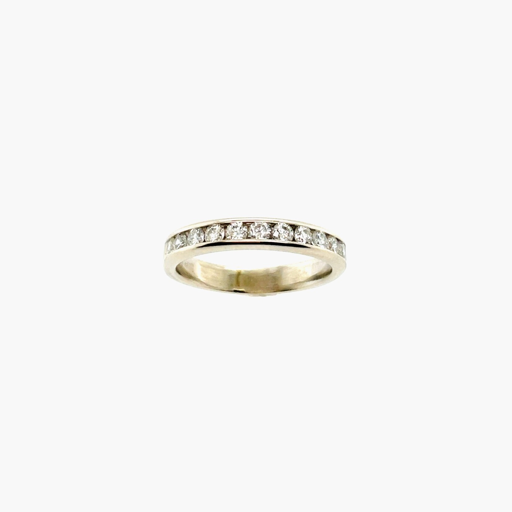 14K Ladies Diamond Wedding Band Size 5