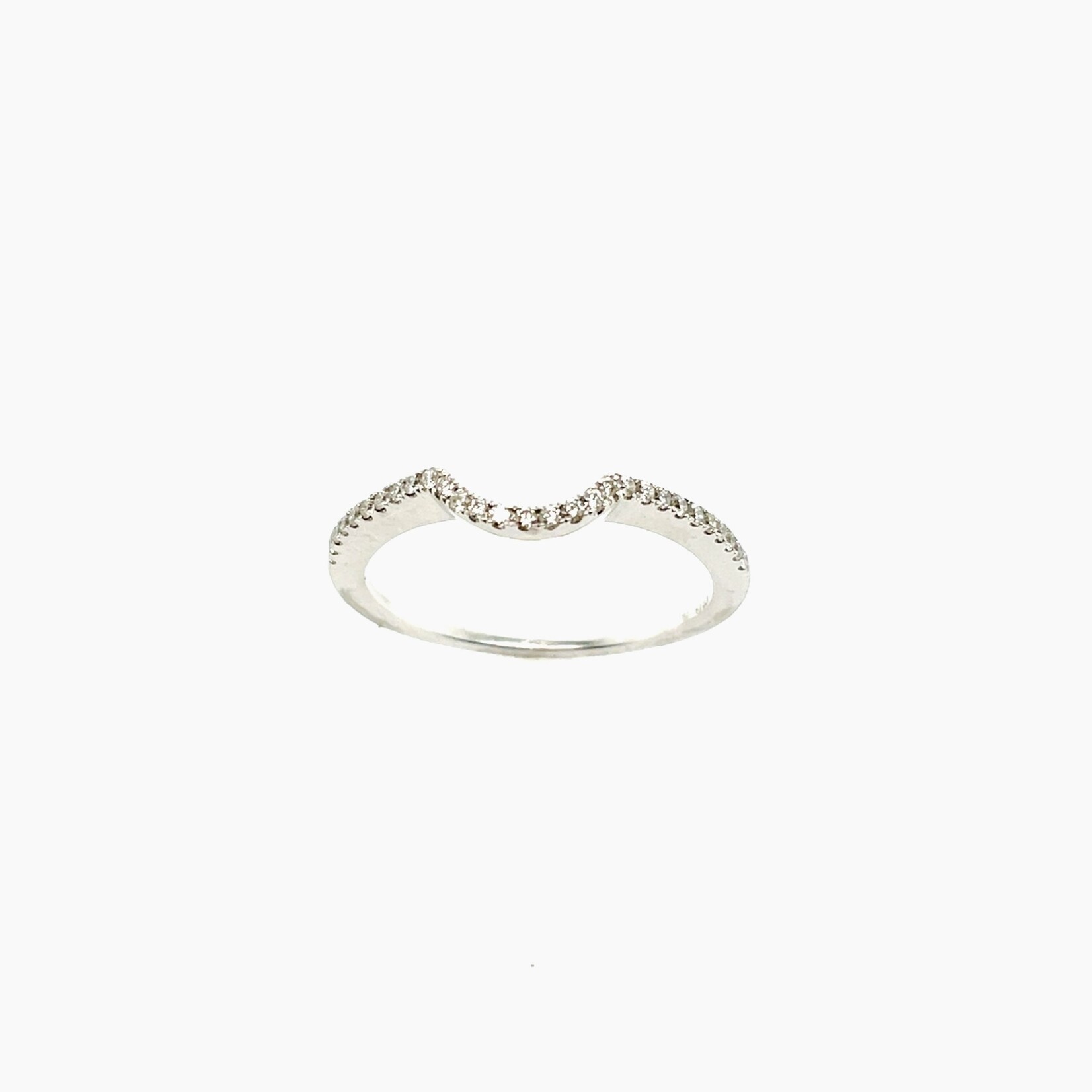 14K Round Diamond band Size 6
