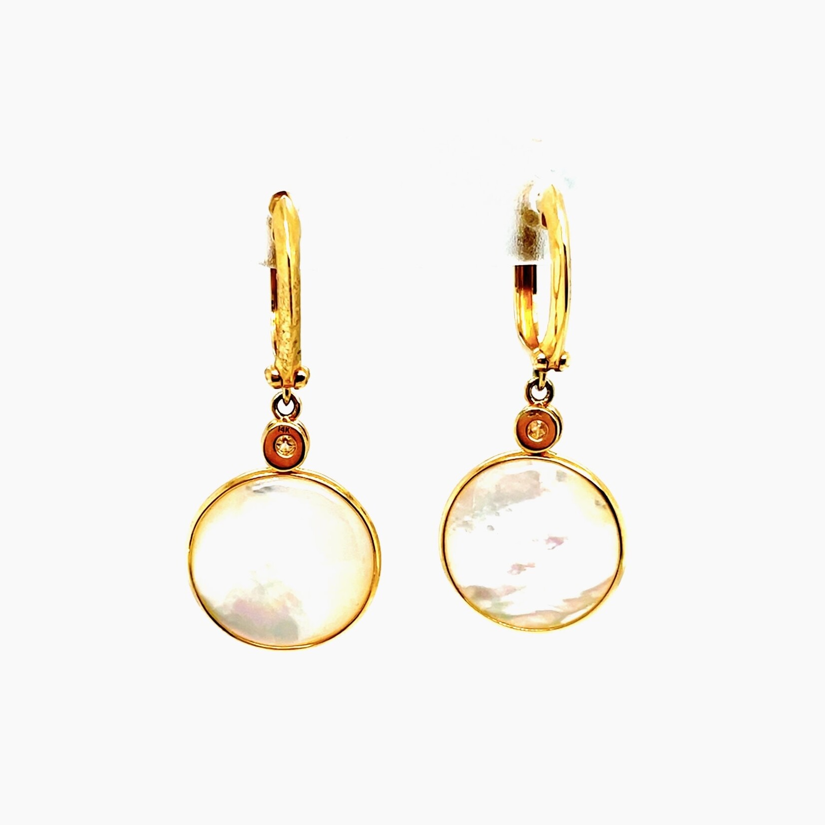 14 Kt Yellow Mabe Pearl VS D Earrings