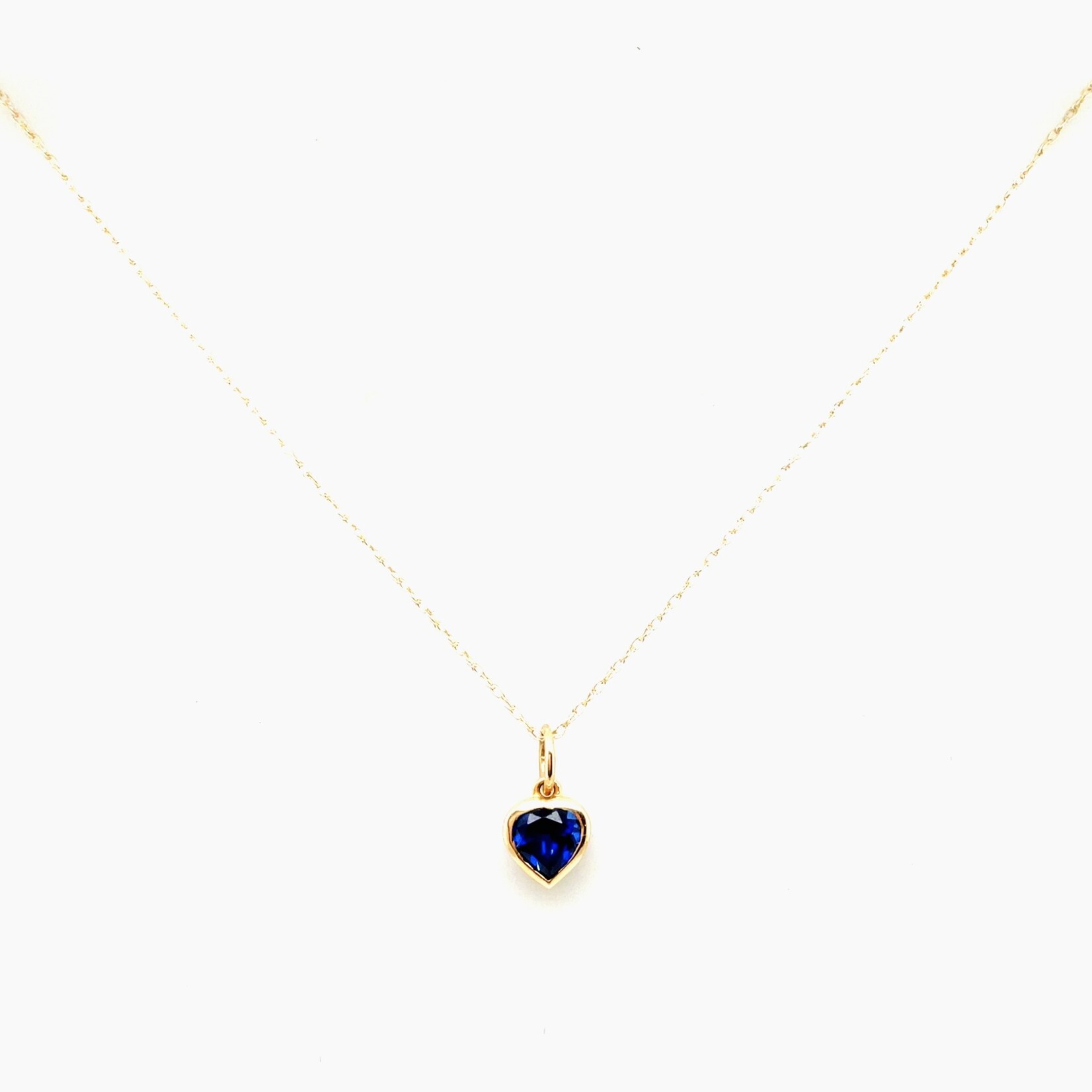 10 KT YG 5mm Cr. Sapphire Heart Necklace w/ 18"