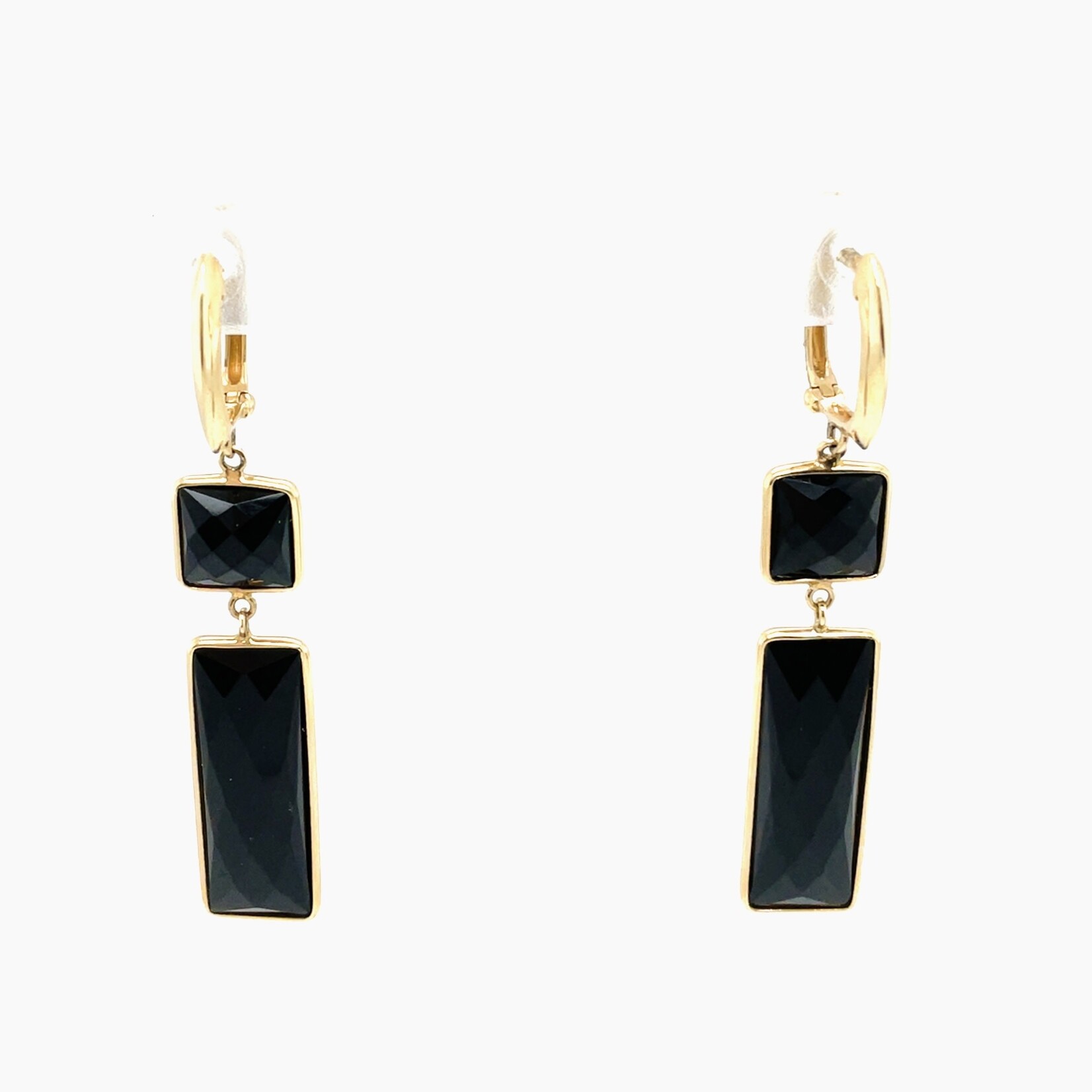 14 Kt Yellow Gold Black Onyx Earrings