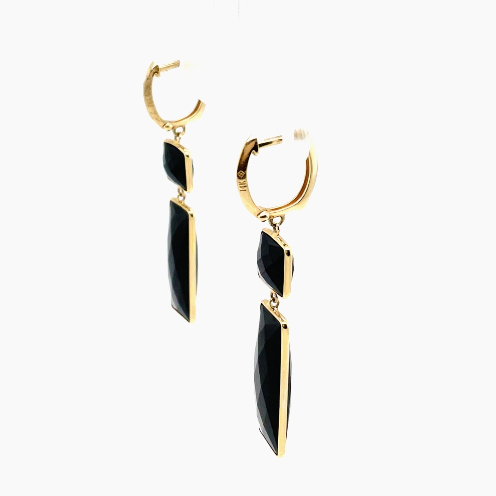 14 Kt Yellow Gold Black Onyx Earrings