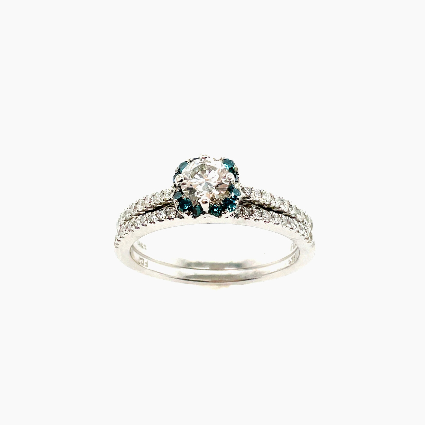 14 Kt White Gold DiamondTwo-Ring Wedding Set  .6300 Ctw, Size 6.5
