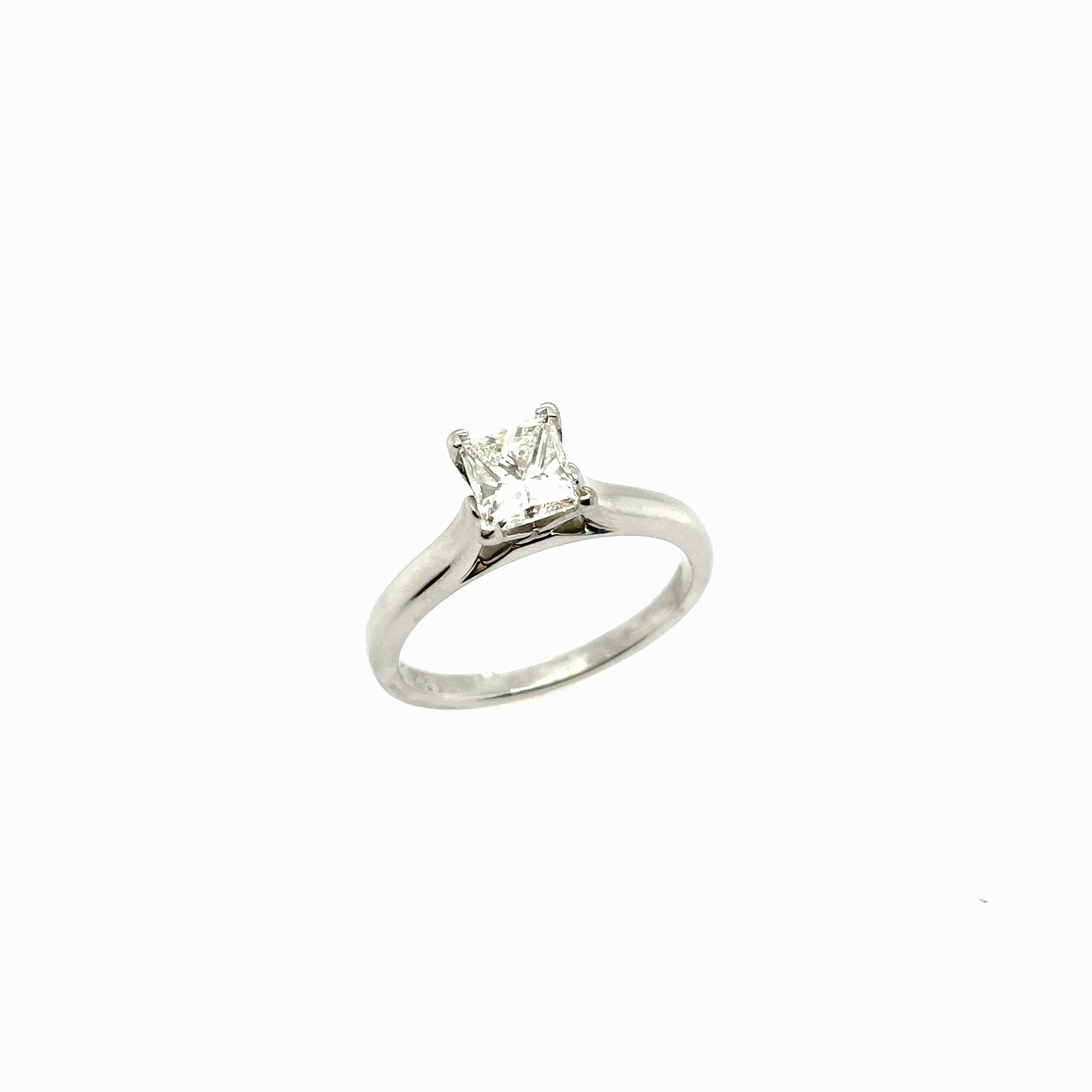 14KW Princess Cut Solitaire Ring Size 7