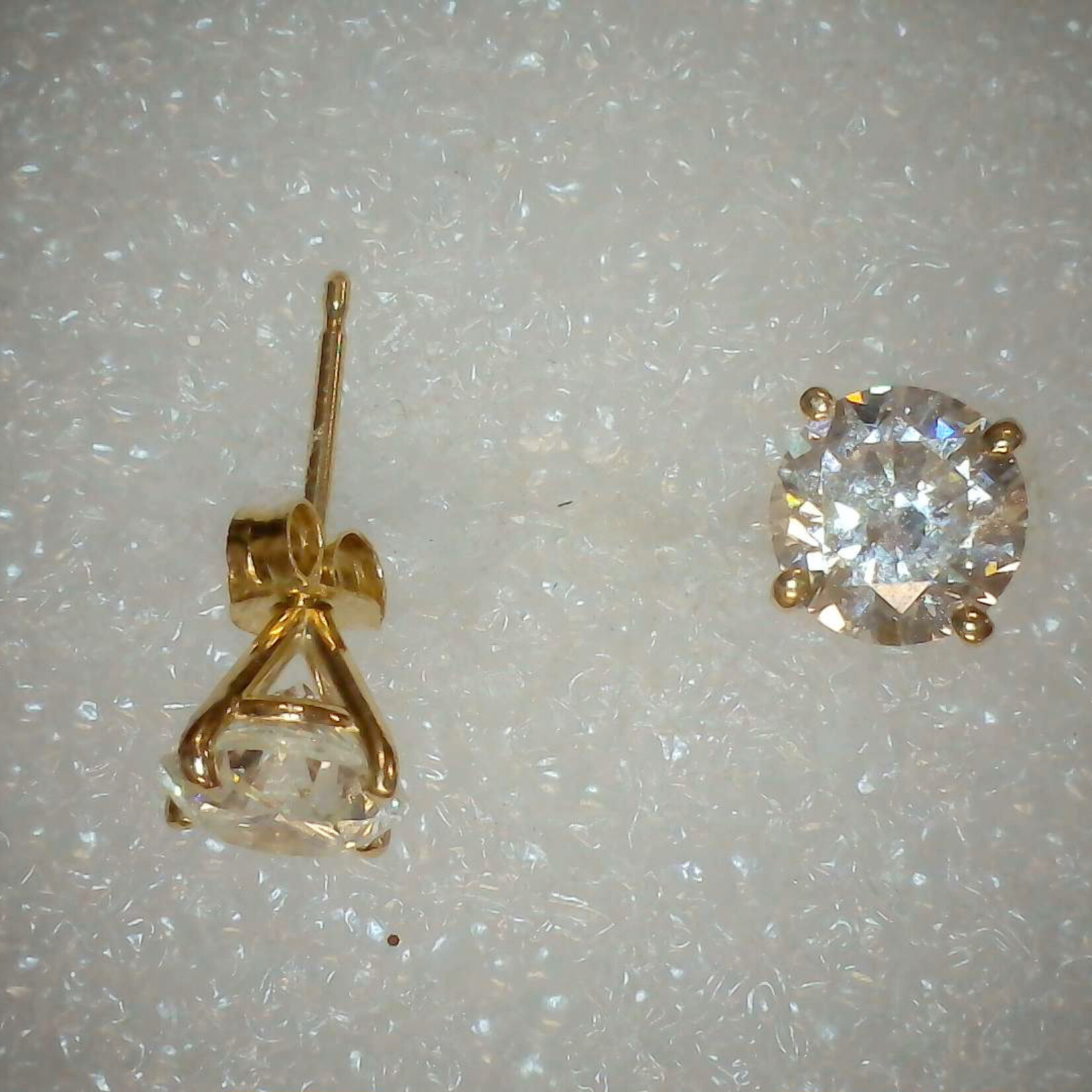 14 Kt YG Diamond Earrings 2.19 Ctw