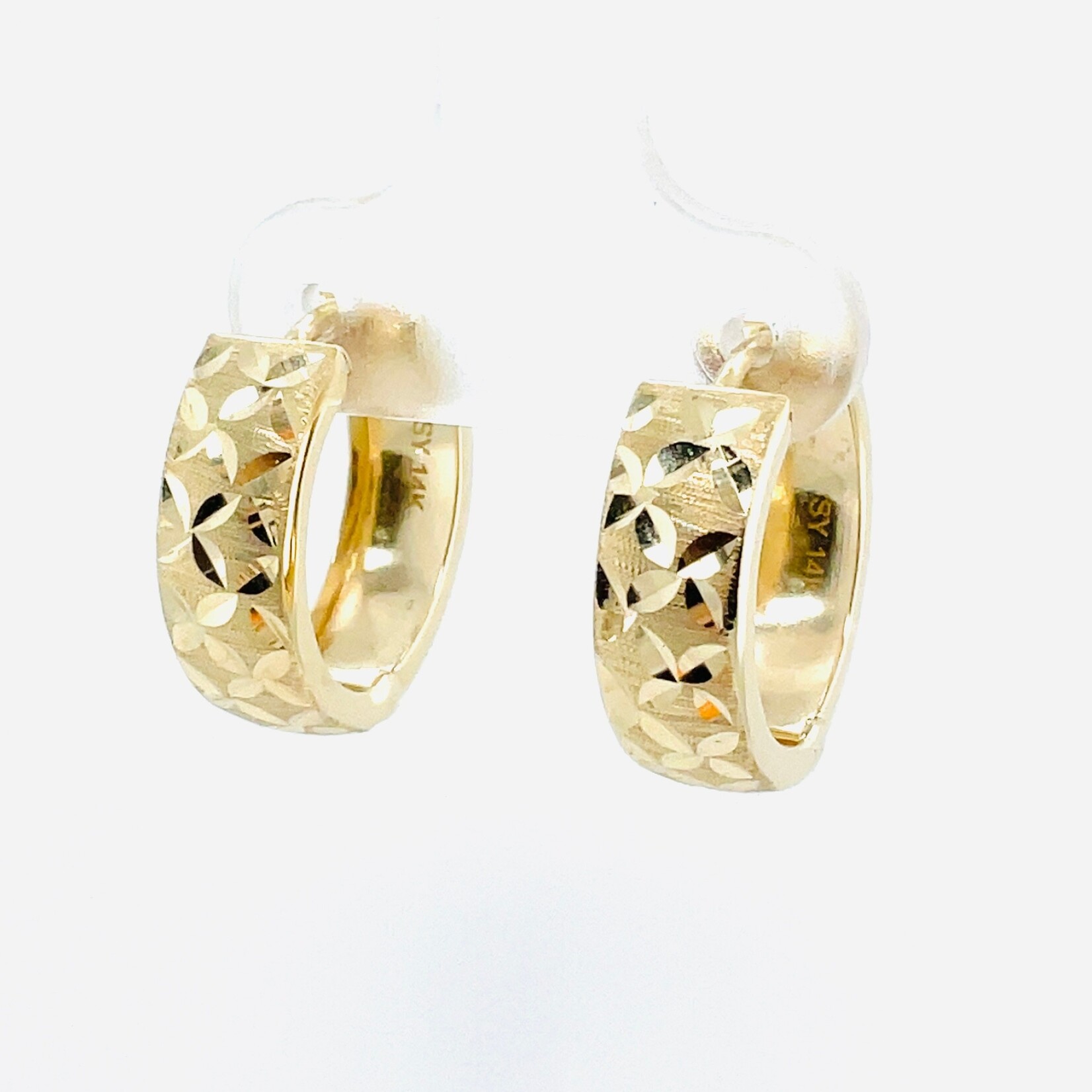 14Kt Yellow Gold Etched Earrings