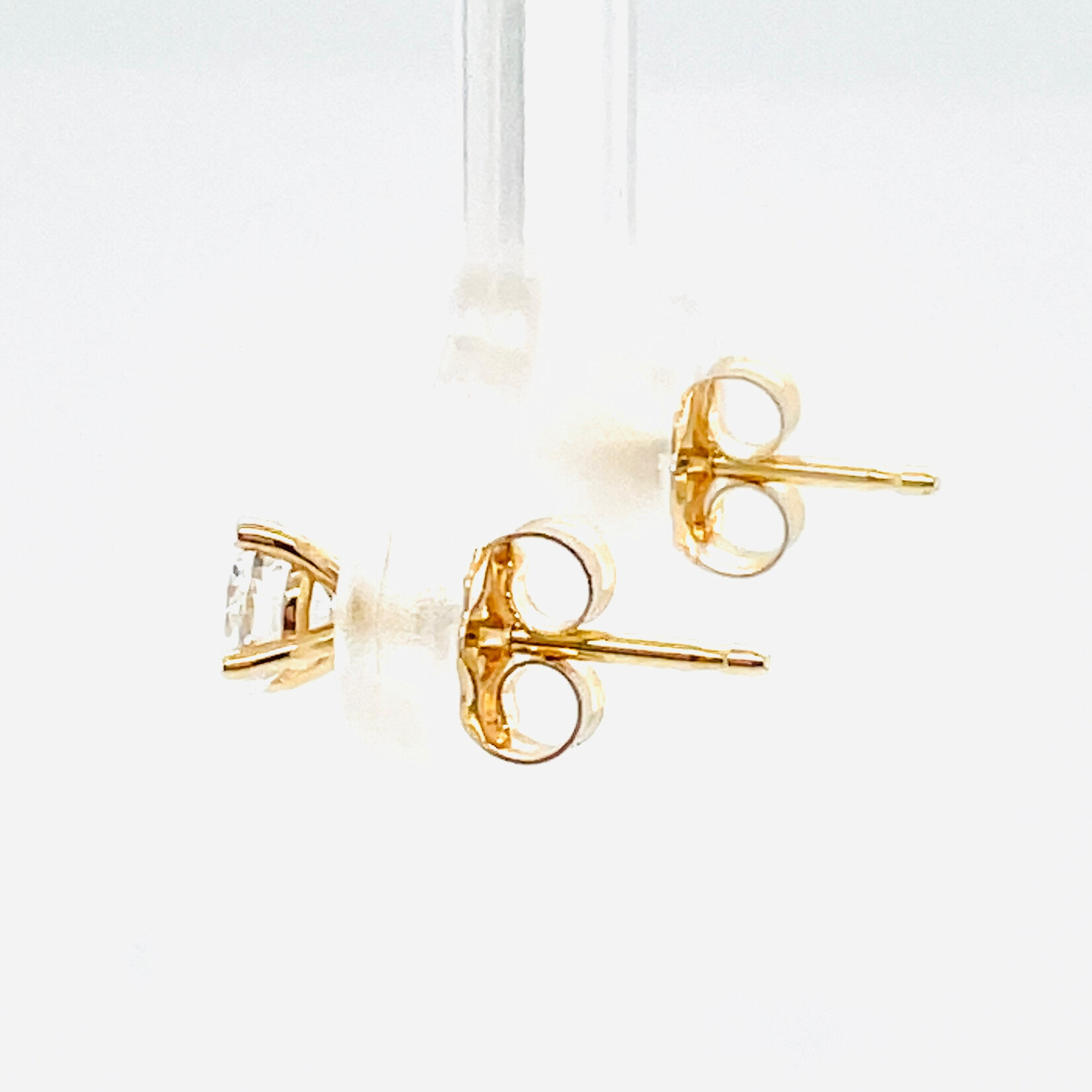 14 Kt YG Lab Diamond Earrings 0.5 Ctw