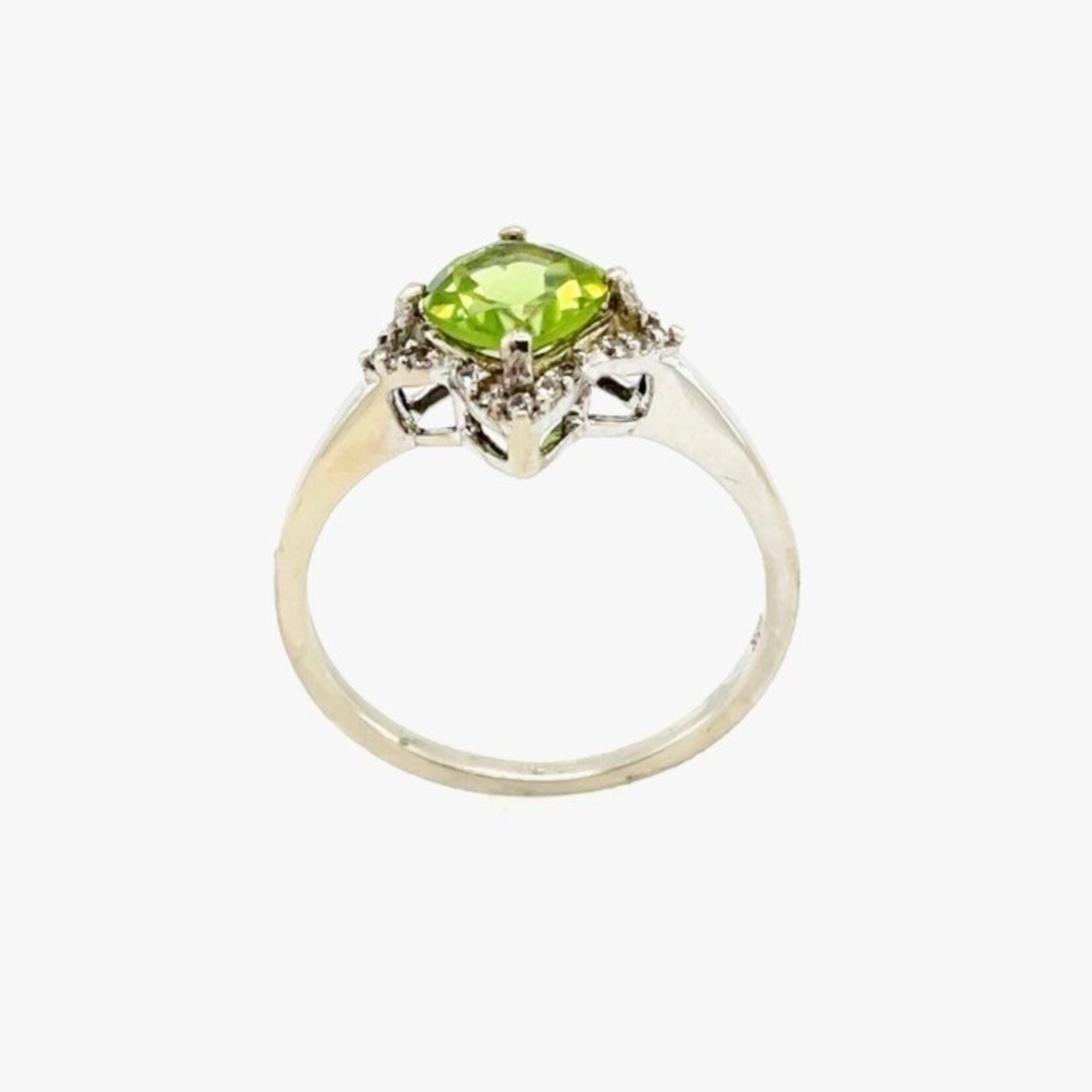 10K Ladies Peridot Ring Size 7.25
