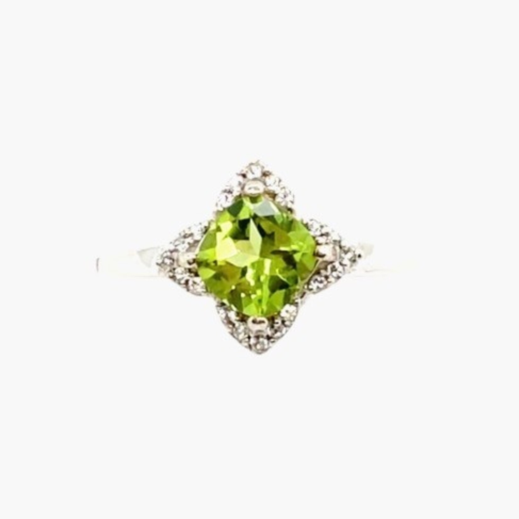 10K Ladies Peridot Ring Size 7.25