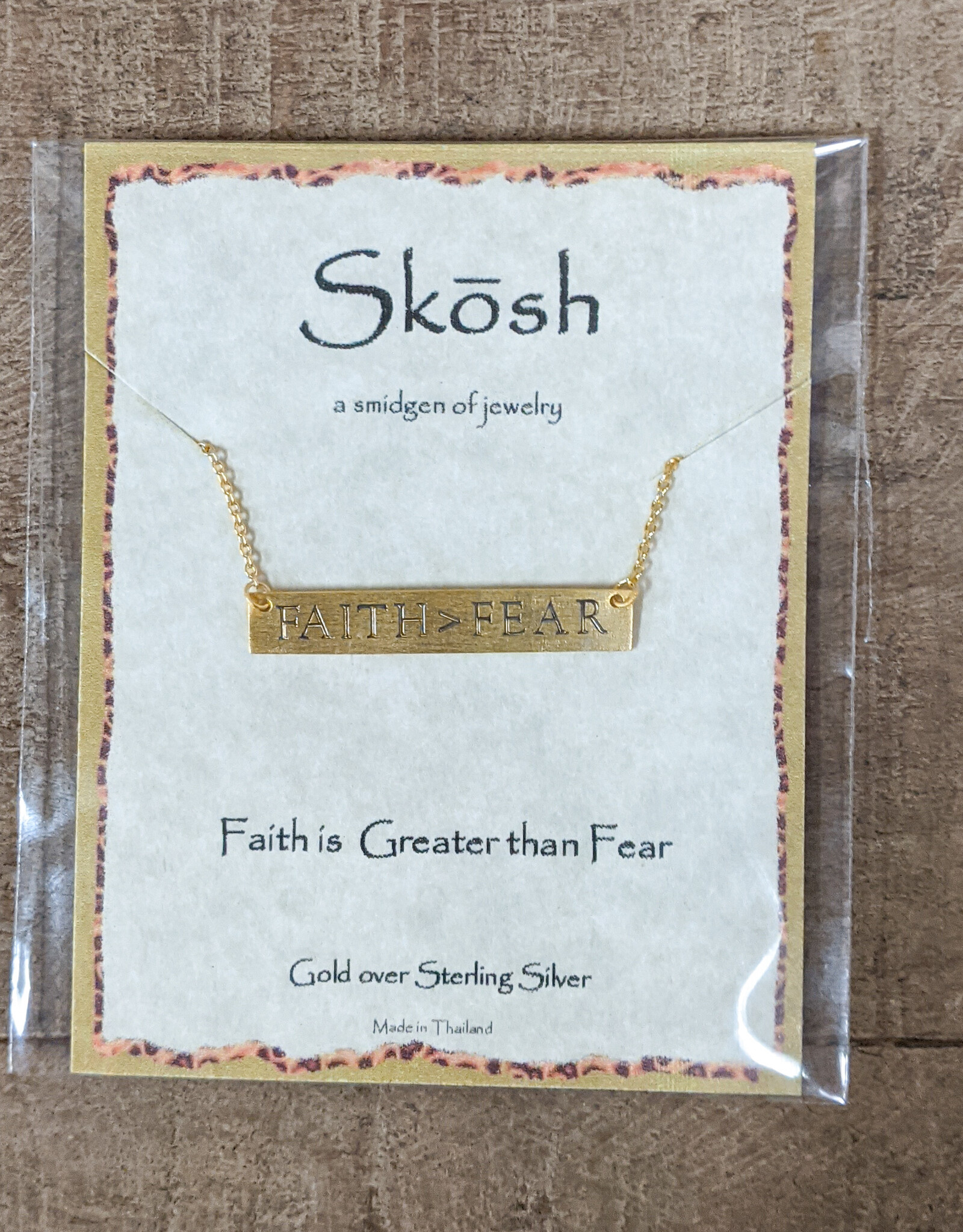 Necklace Faith>Fear Long Bar Gold