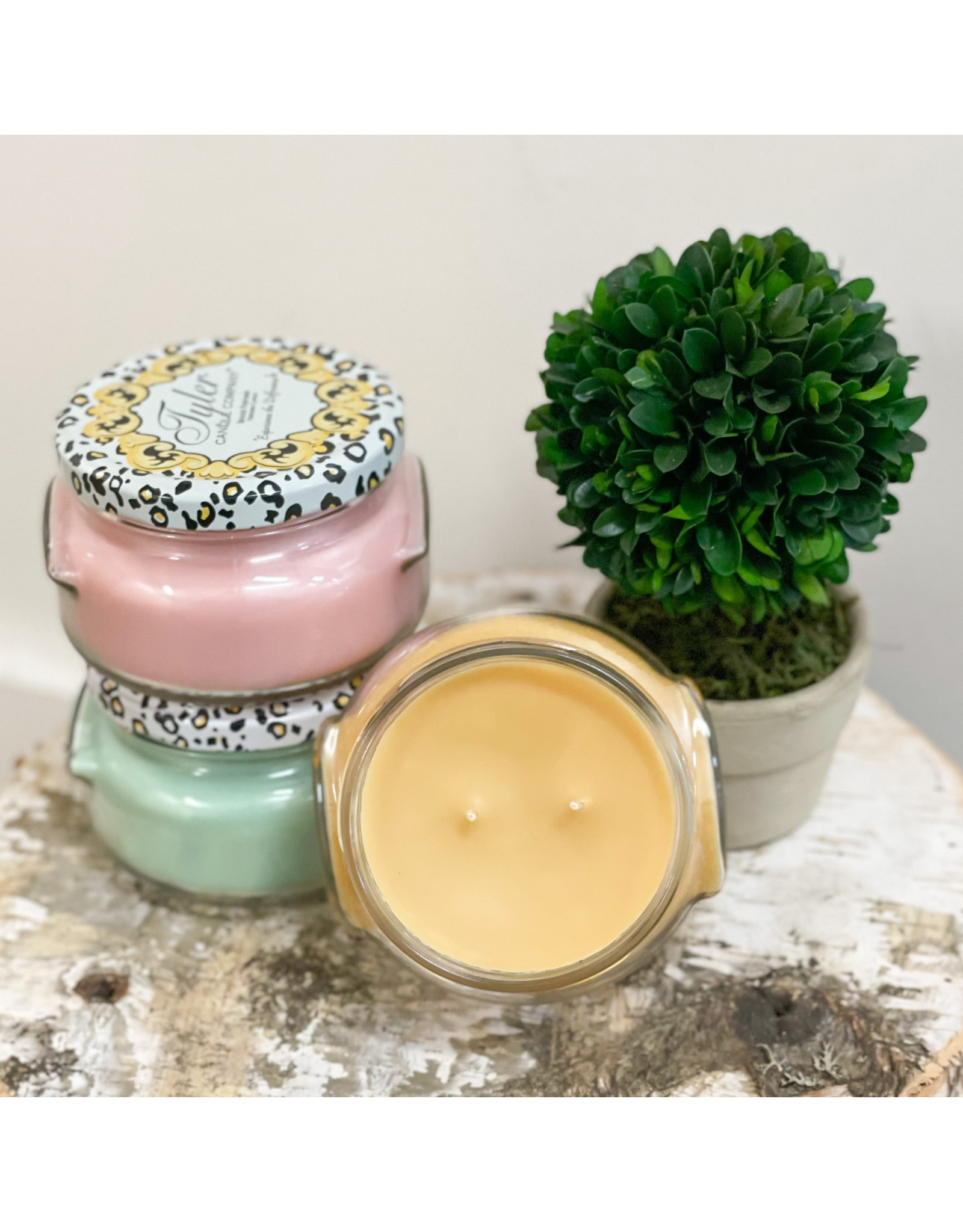 11 oz Tyler Candle Limelight