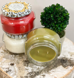 22 oz Tyler Candle Pearberry