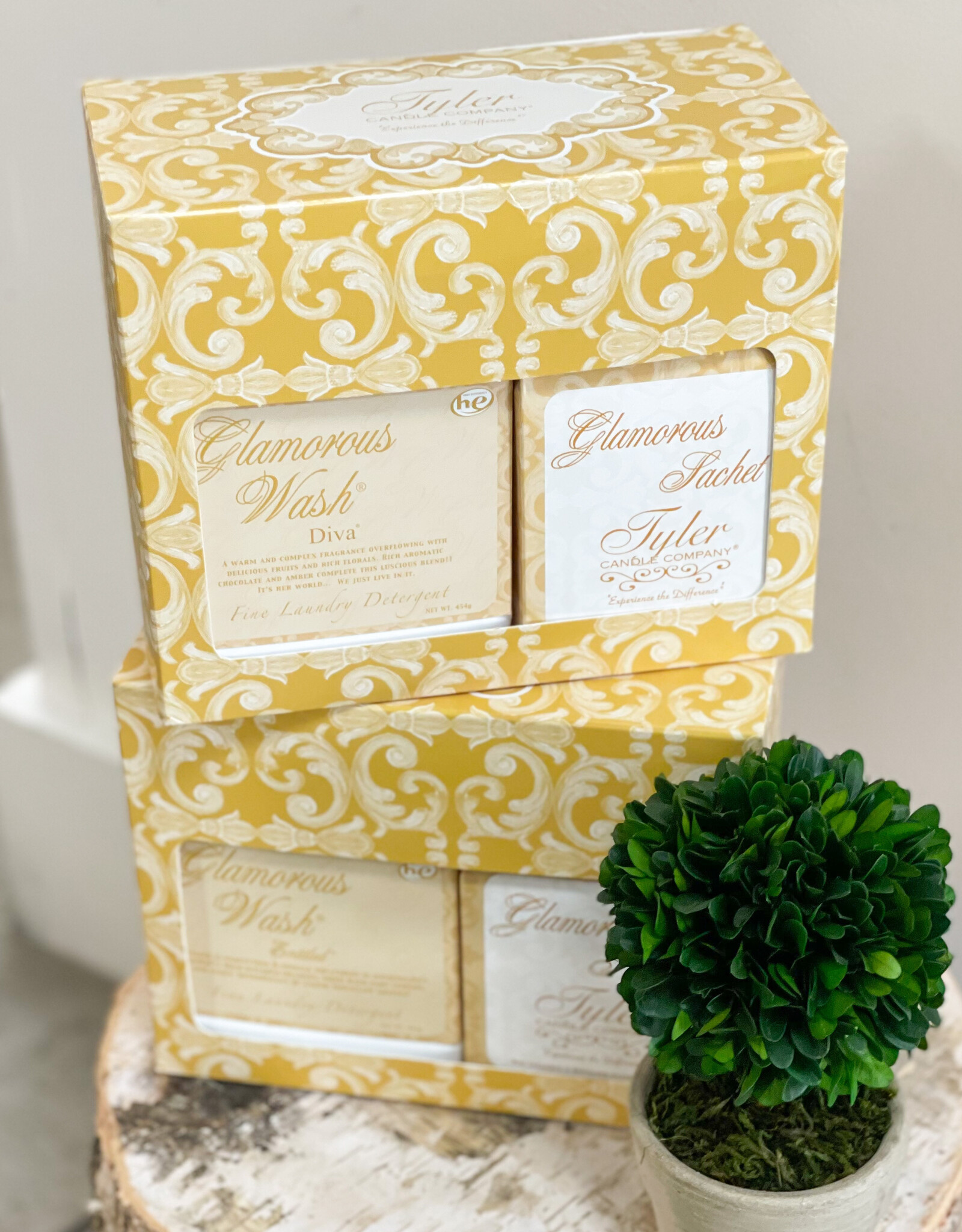 Glamorous Gift Suite V Diva