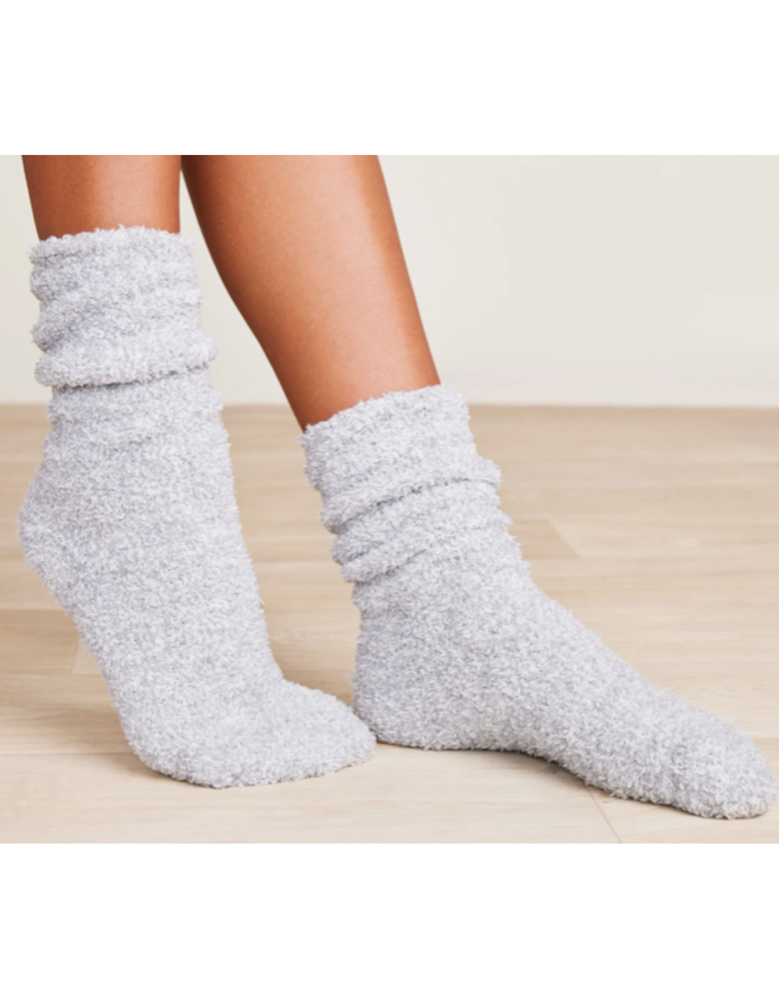 https://cdn.shoplightspeed.com/shops/642426/files/41856057/1600x2048x2/socks-blue-water-white-heathered-cozychic.jpg