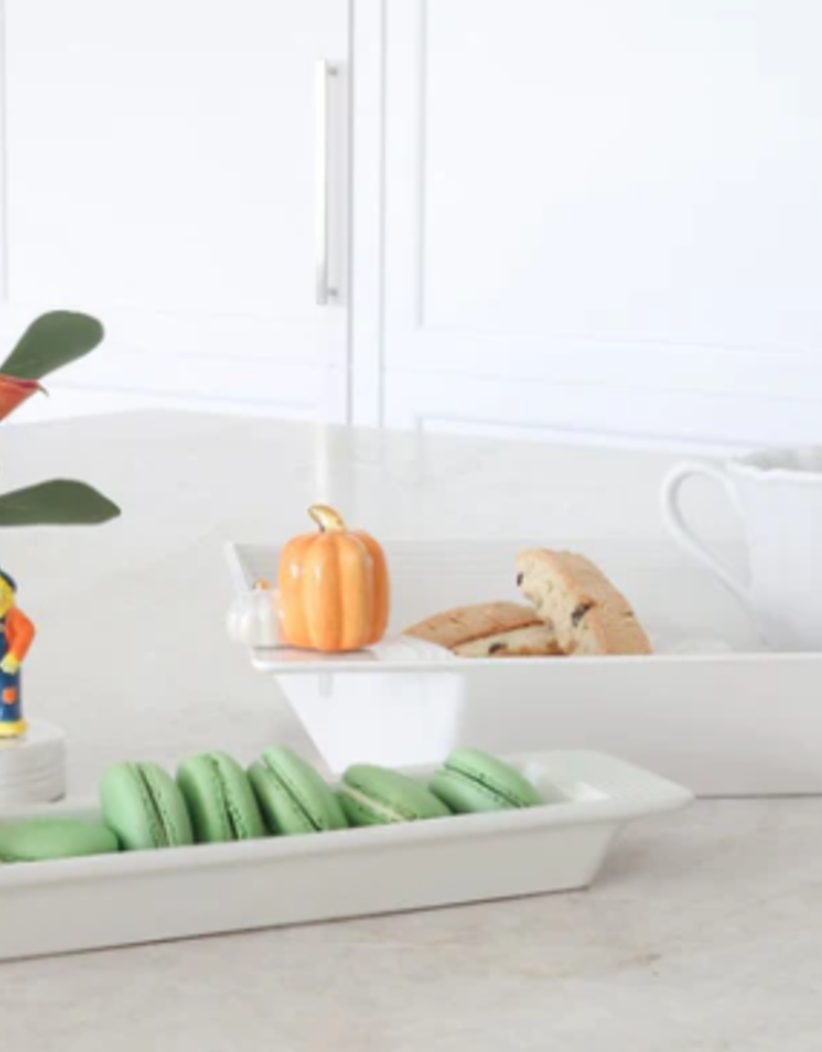 Cracker Tray Stripes